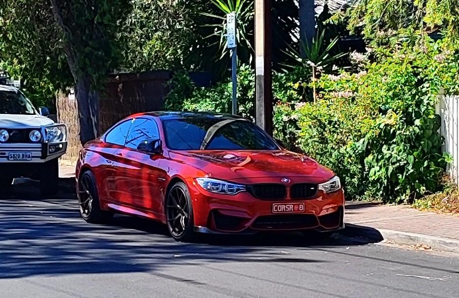 BMW M4 F82 ???