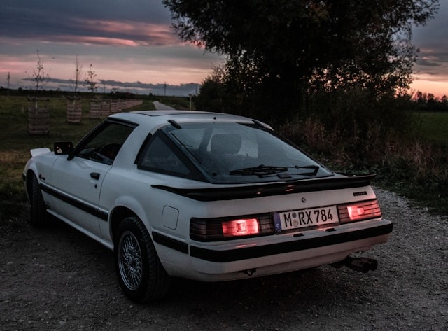 If you have ever driven one of these in the wet. You know what I am linking. Mazda RX7 FB