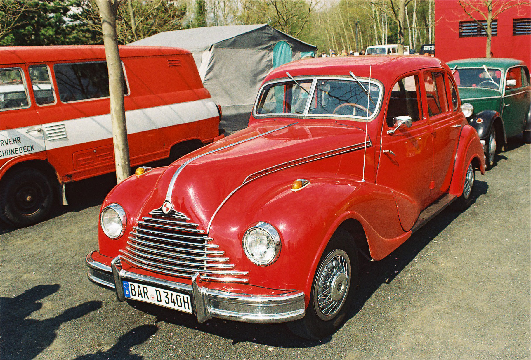 By Ralf Roletschek (User:Marcela) - Own work, CC BY-SA 3.0, https://commons.wikimedia.org/w/index.php?curid=754168