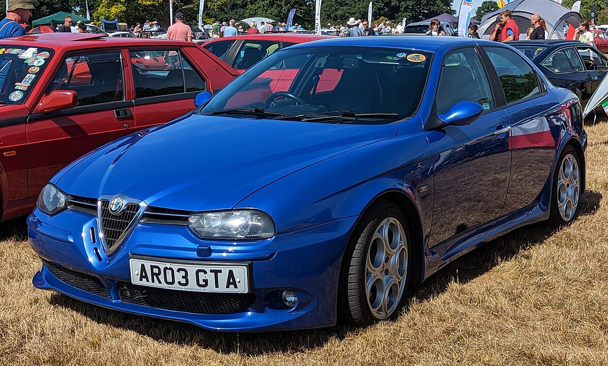 Alfa Romeo 156 GTA

By Calreyn88 - Own work, CC BY-SA 4.0, https://commons.wikimedia.org/w/index.php?curid=128887207