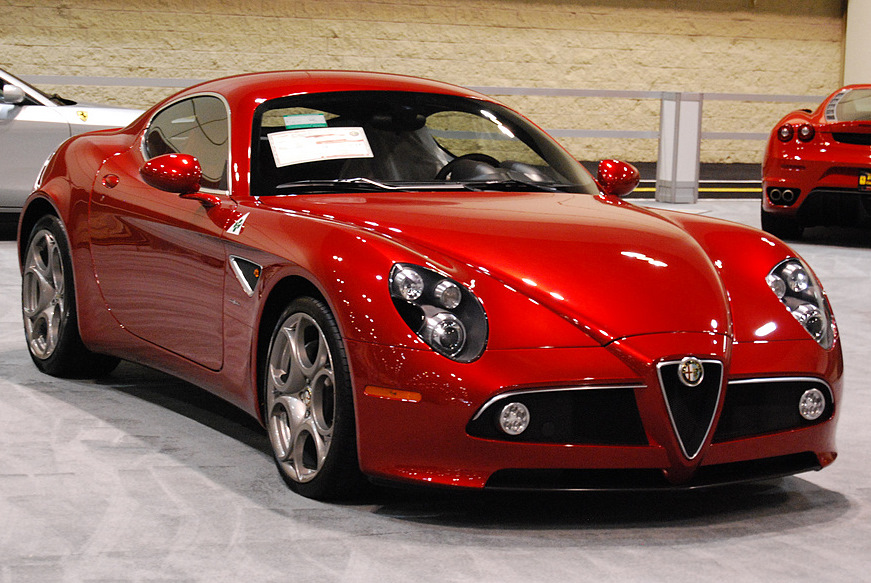 Alfa Romeo 8C By Keanan from Orlando, United States - Alfa Romeo 8C (3), CC BY 2.0, https://commons.wikimedia.org/w/inde