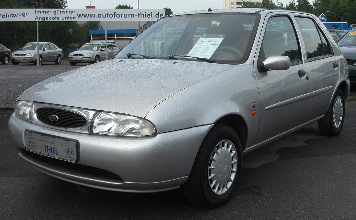 What an ugly car, even for 95. 

By M 93 - Own work, CC BY-SA 3.0, https://commons.wikimedia.org/w/index.php?curid=43600