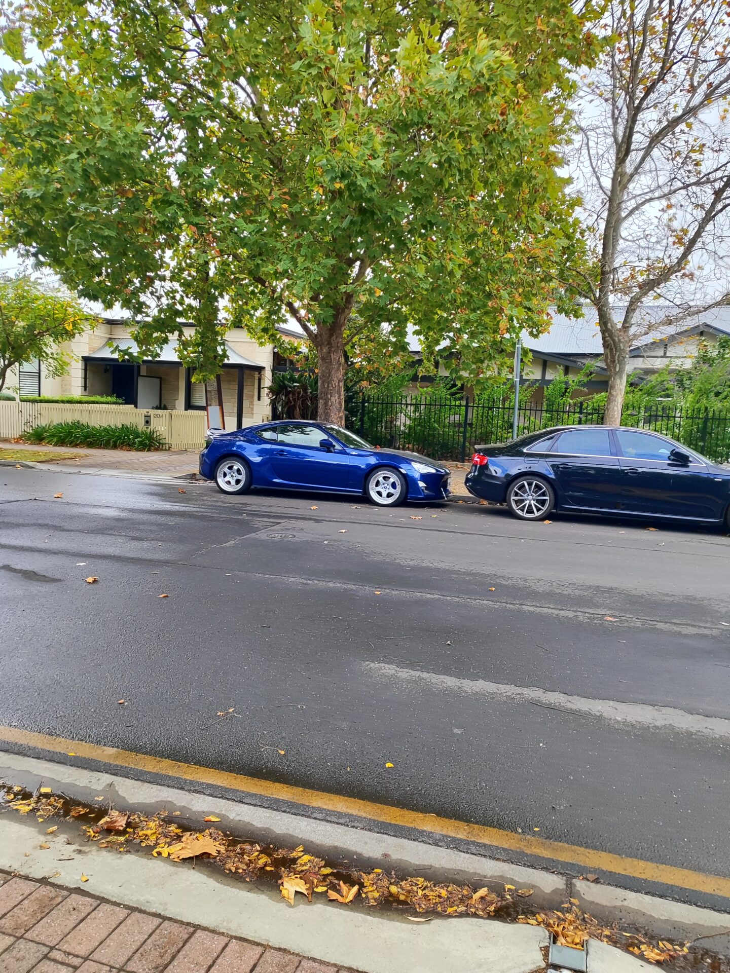 Love these rims on this Toyota GT86 couldn't read what rims they are any ideas?