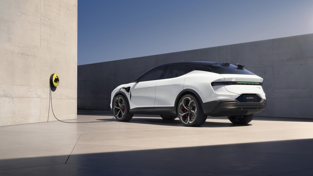 The Emeya can charge from 10 to 80 percent in as little as 14 minutes using a 400kW DC fast charger