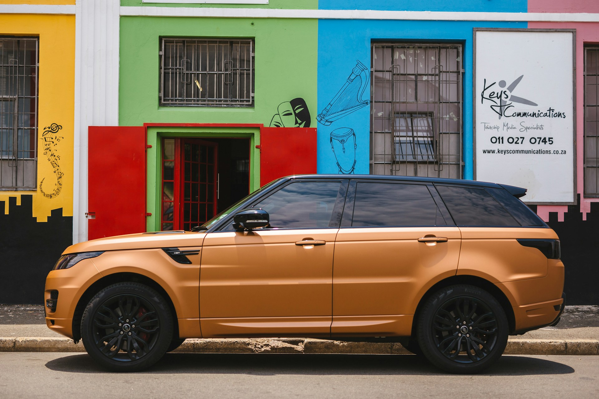 Cutting-Edge MLA-Flex Platform: The L461 is built on Land Rover's new flexible modular longitudinal architecture (MLA-Fl