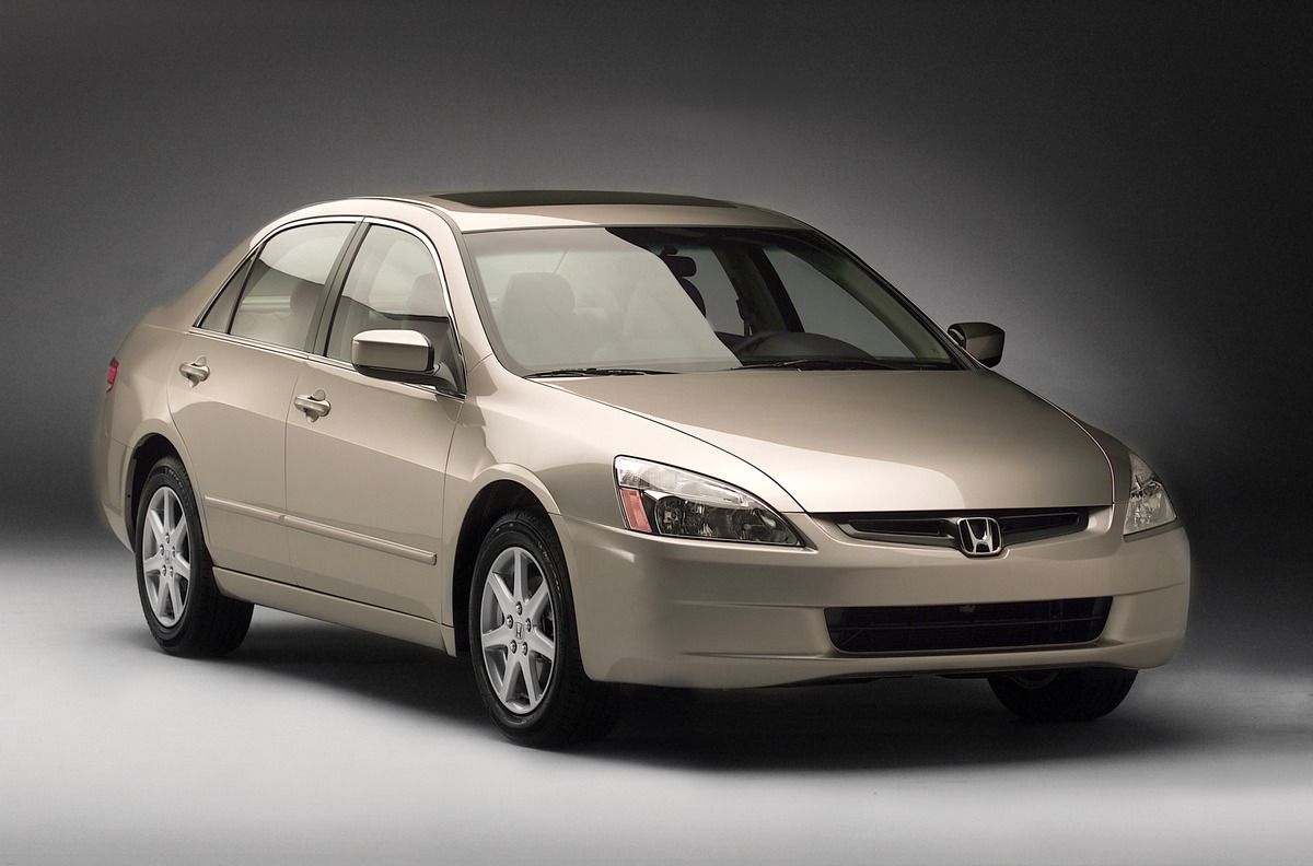 Acura TSX Twin (Europe/Japan): The Accord sold in Europe and Japan for this generation was a completely different, small