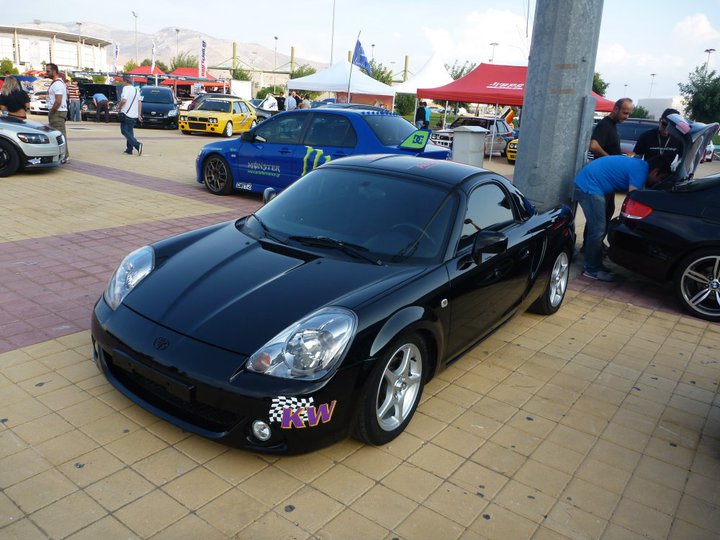 Toyota MR2 W30 It was the first Japanese car with a sequential manual transmission (SMT)