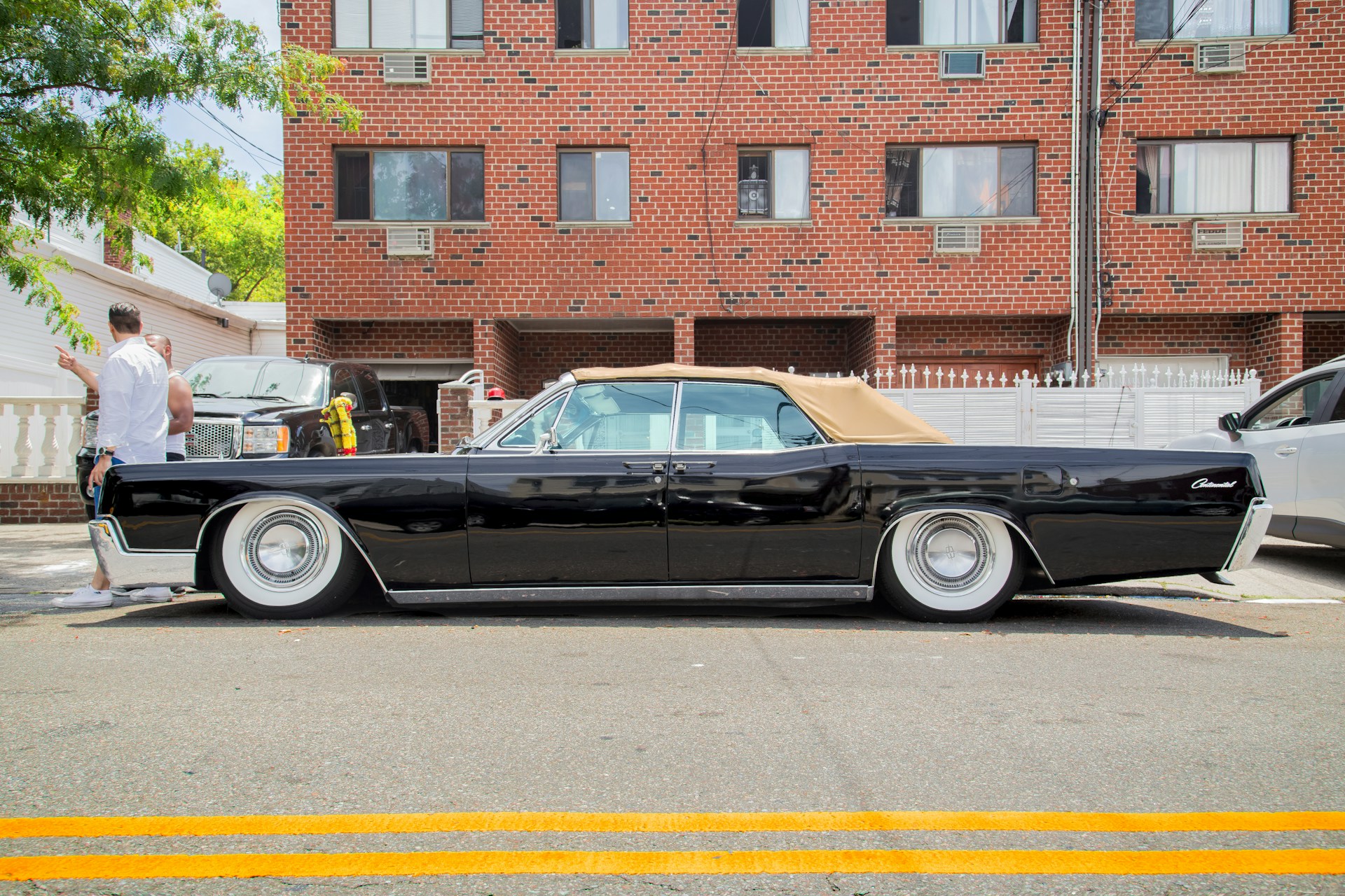 Lincoln Continental 4th Gen what a stunning car.
